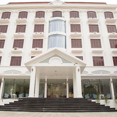 Windsor Hotel Son La Bagian luar foto